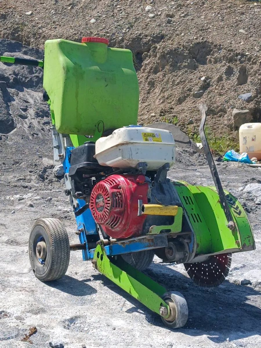 Sima honda road saw - Image 1