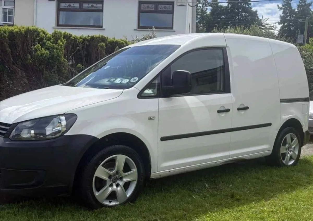 Volkswagen Caddy 2013 - Image 4