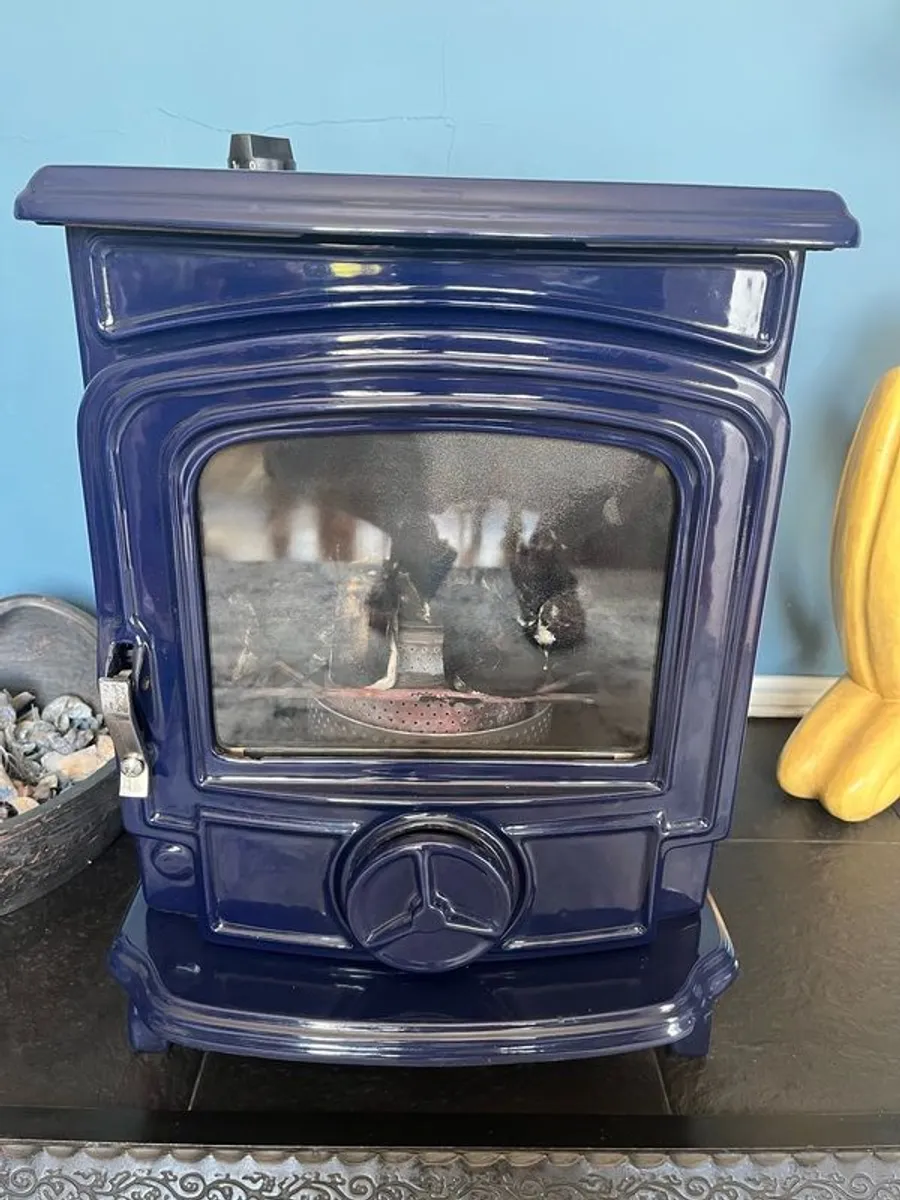 Stanley Waterford Oisin stove - oil - Image 1