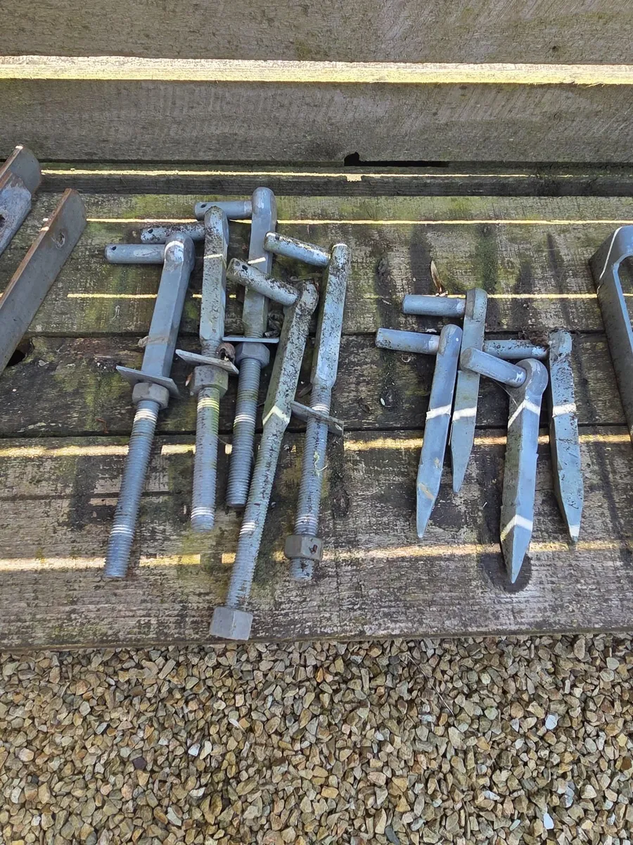 Double strap hinge sets for large garden gates - Image 2