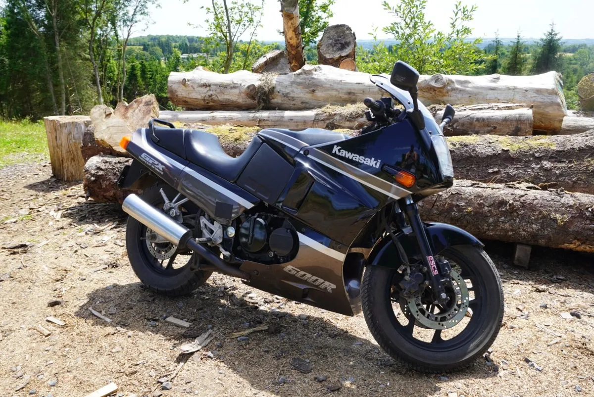 Kawasaki GPX 1991 - Image 1