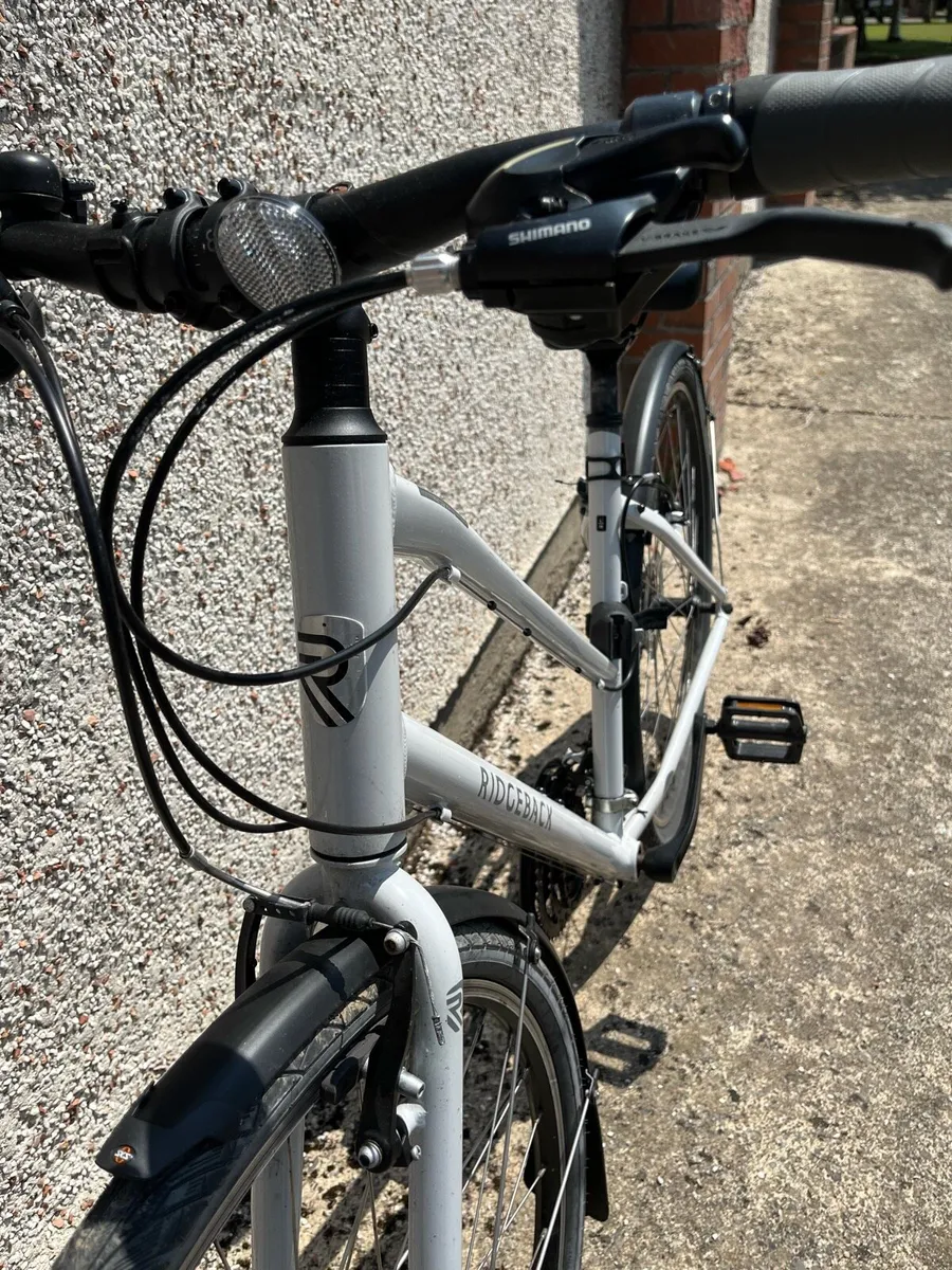 Ladies Ridgeback bike - Image 2