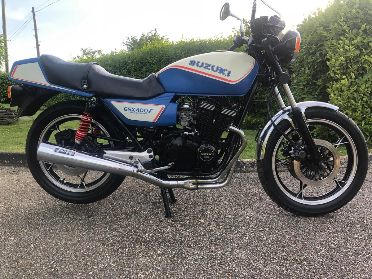 ** AS NEW ** STUNNING EXAMPLE ** SUZUKI GSX400F ** - Image 2