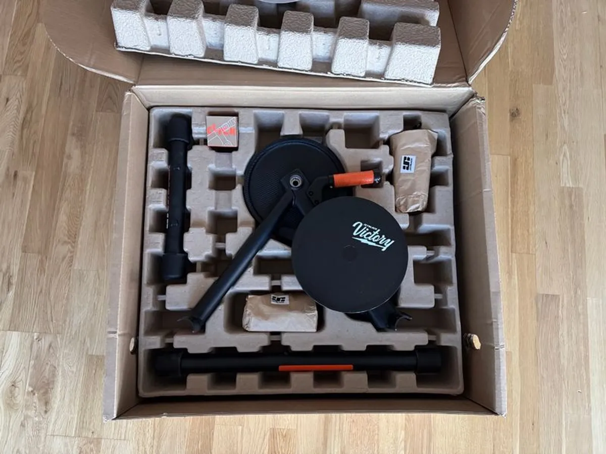 JetBlack VICTORY Smart Turbo Trainer with Zwift Cog - Image 2