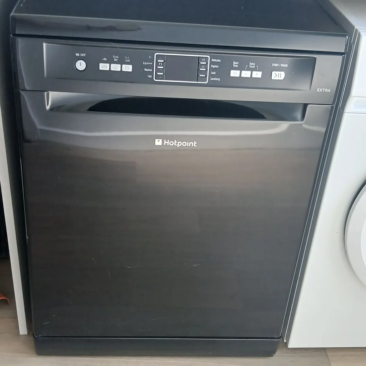 Dishwasher for repair/parts - Image 3