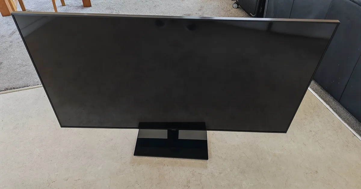 Samsung  Crystal UHD TV ''55 - Image 2