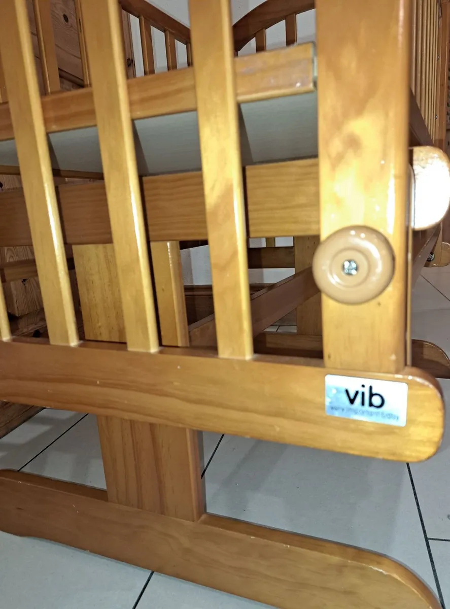 Rocking crib/cradle - Image 1