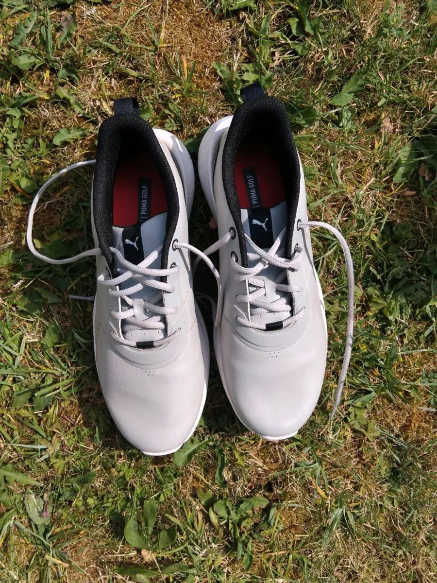 Puma golf shoes size 9 - Image 2