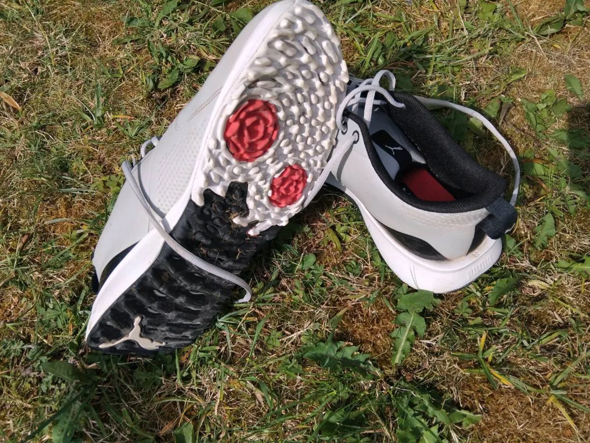 Puma golf shoes size 9 - Image 3