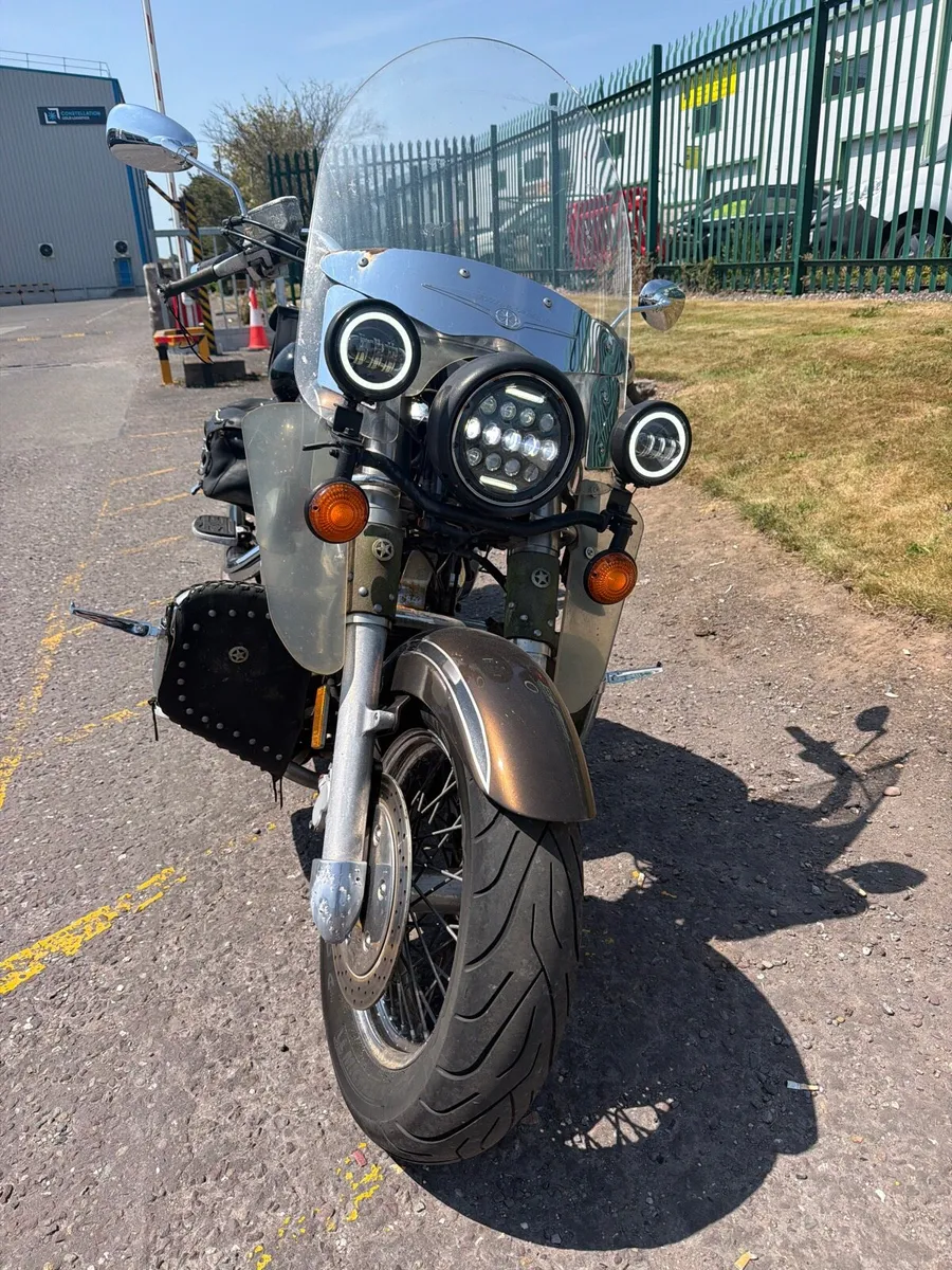 Yamaha XV1600 Road Star - Image 1