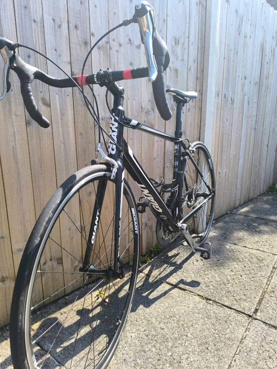 Giant Defy 2. M size - Image 3
