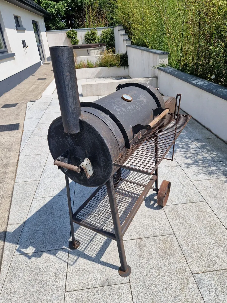 BBQ Charcoal Barbecue - Image 2