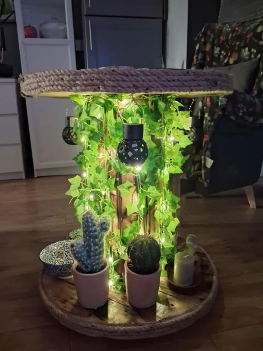 Handmade coffee table - Image 2