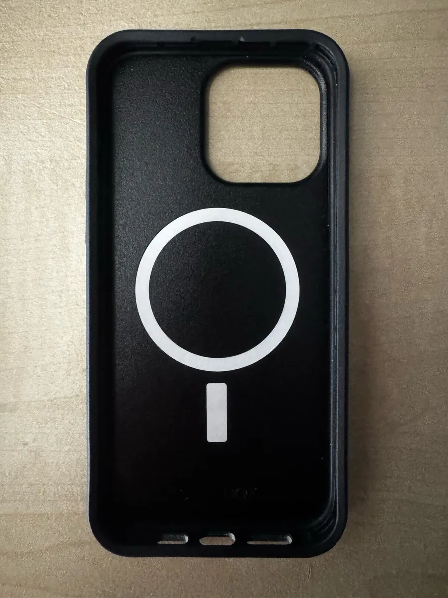 iPhone 15 Pro Max - Image 2