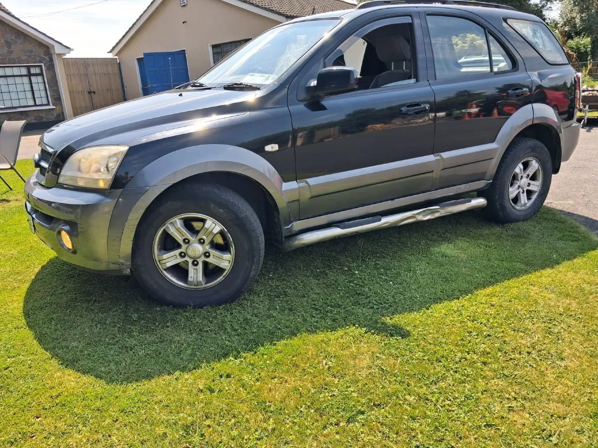 Kia Sorento 2007 - Image 4