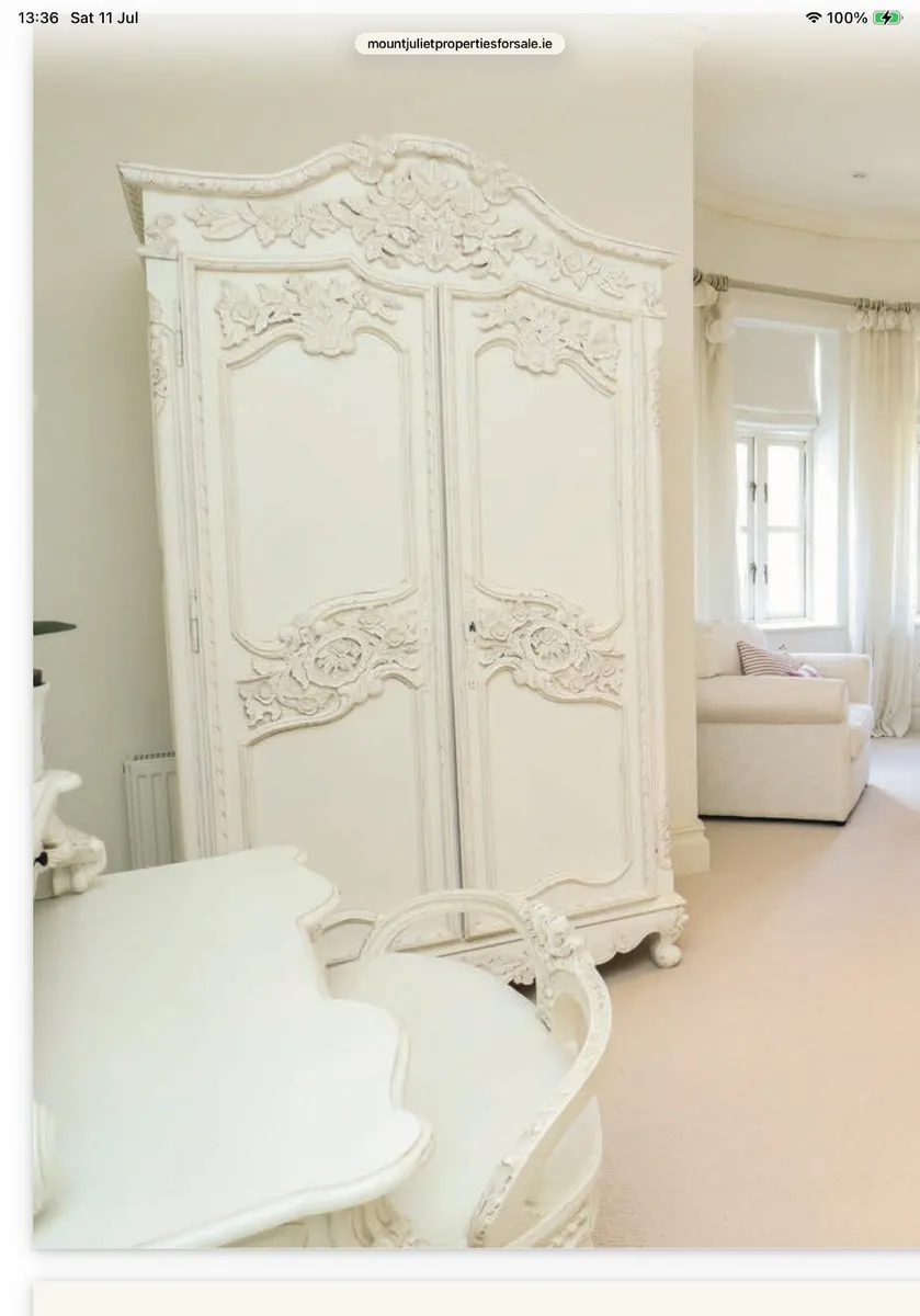 Large Chateau French Carved Armoire - Image 1
