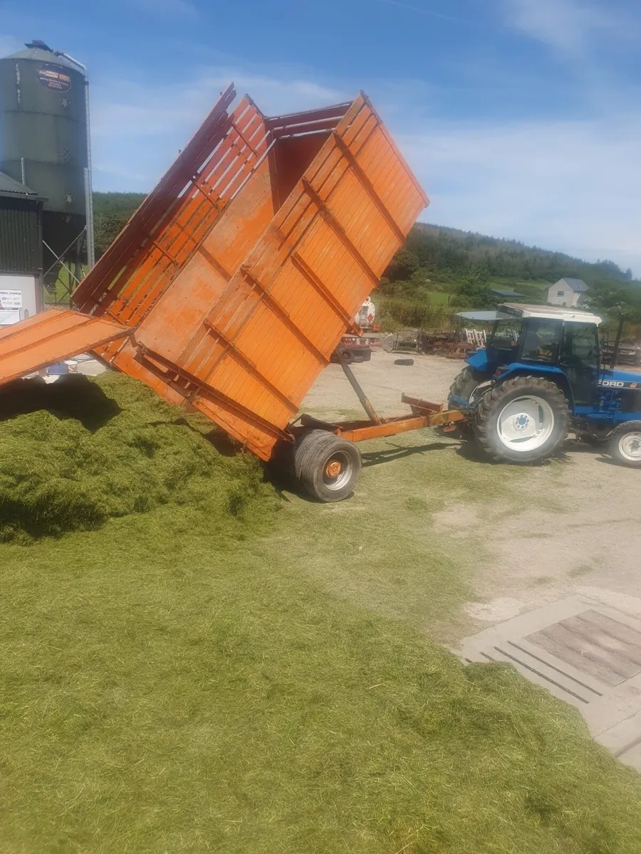 National silage trailers. - Image 3