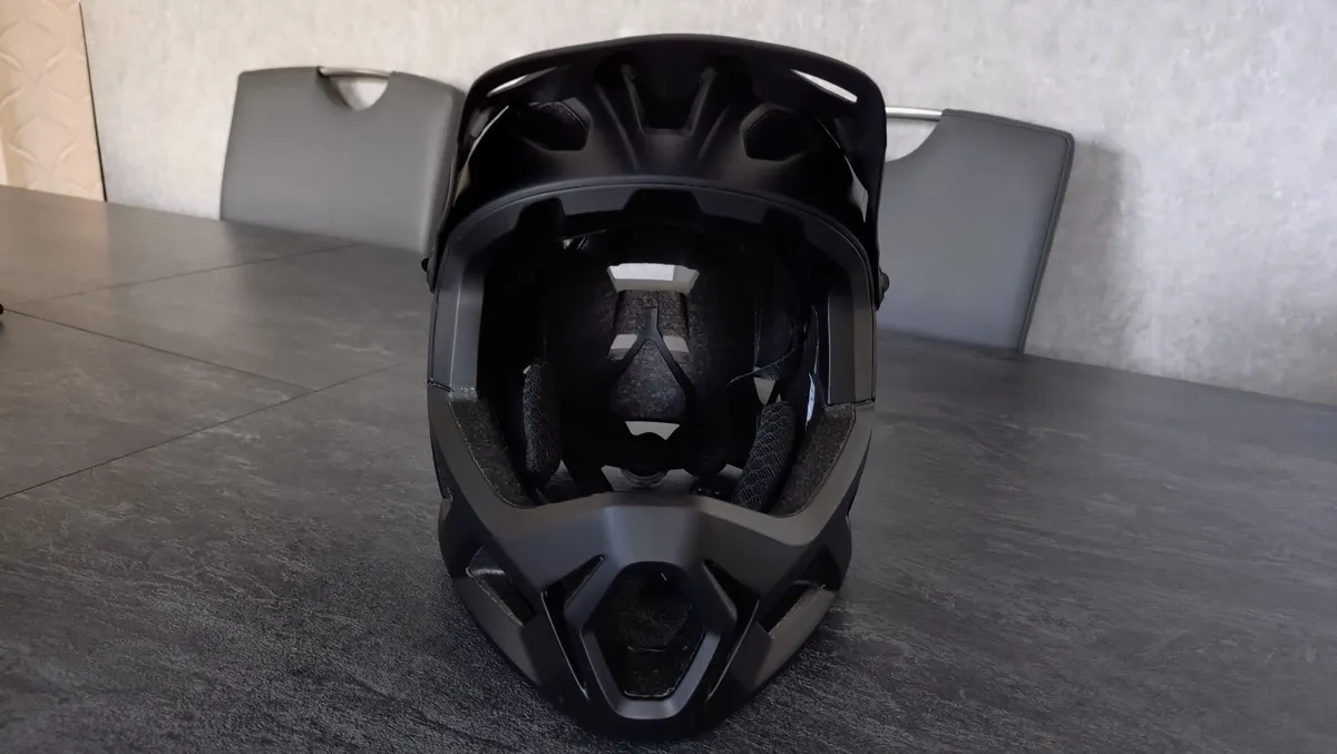 Helmet for Cycling/Mountain Biking. Size 55-59CM - Image 1
