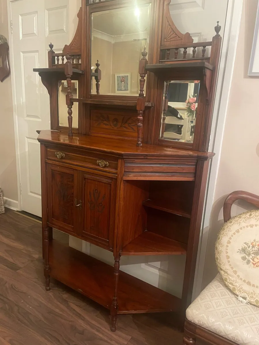 Antique mirrored corner cabinet/washstand - Image 3