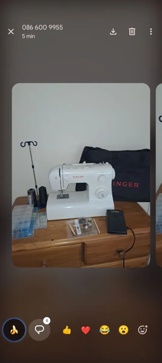 Singer sewing machine - Image 2