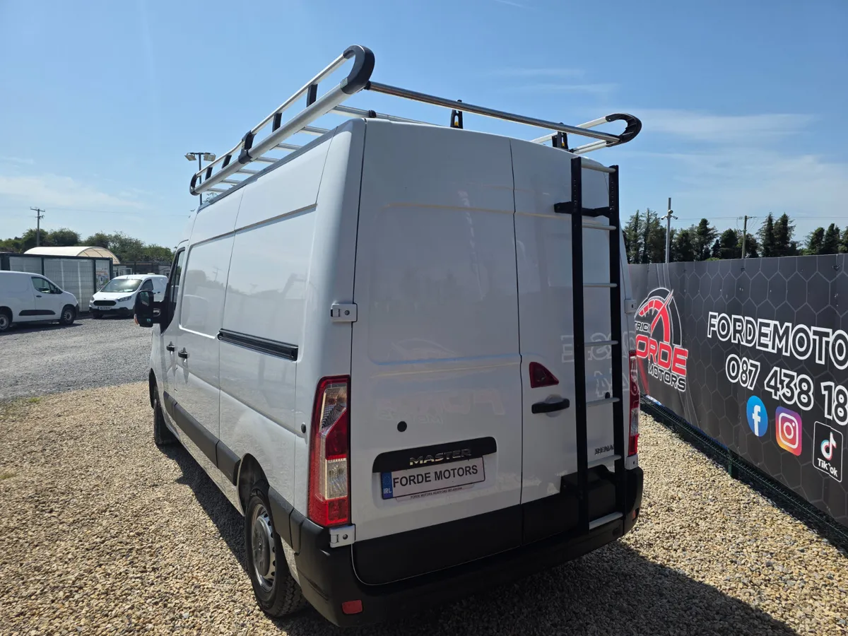 Renault Master 2022 - Image 3