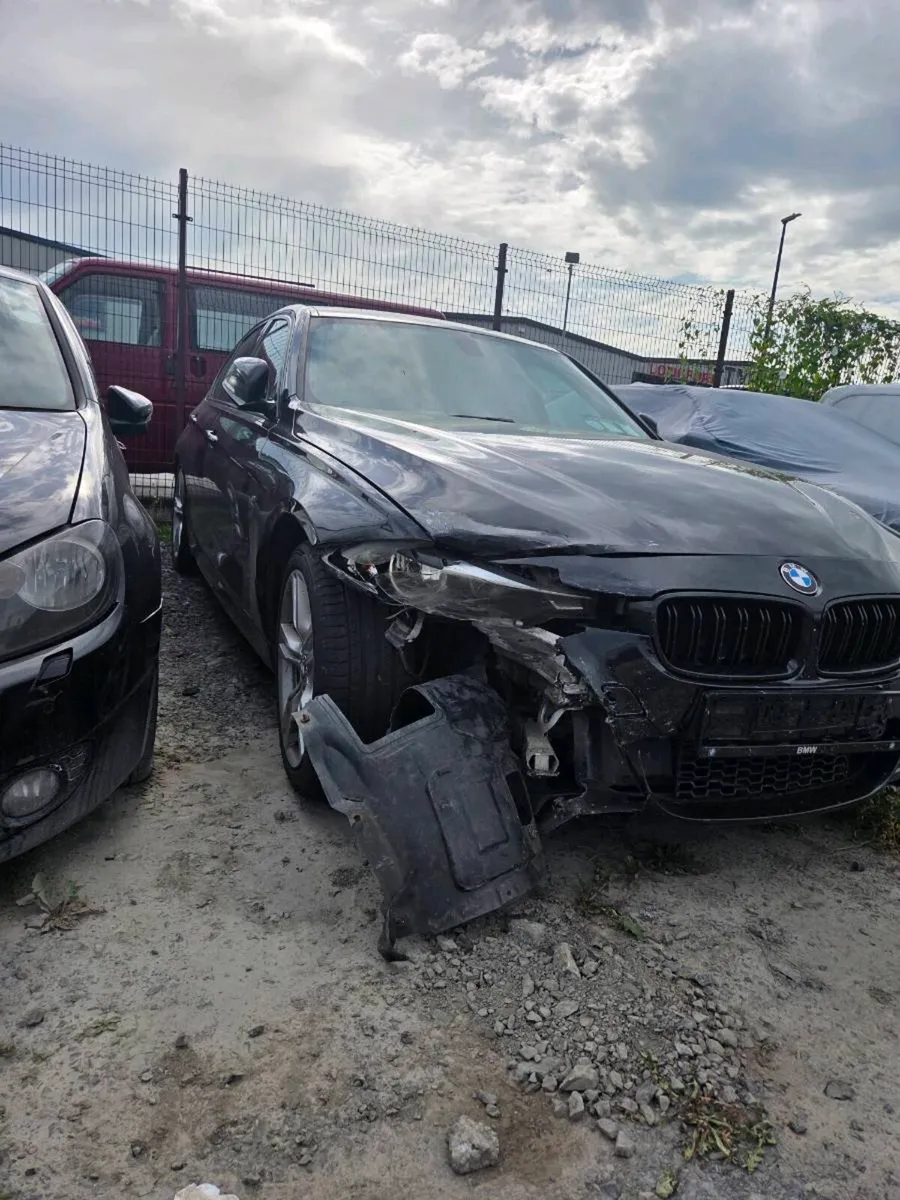 2013 BMW 320d F30 M-Sport - repairable/for parts - Image 2