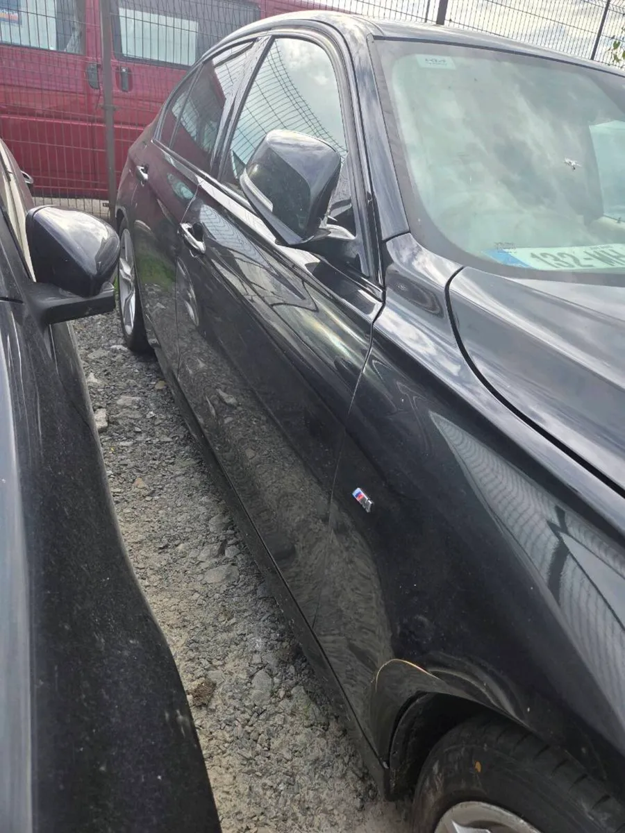 2013 BMW 320d F30 M-Sport - repairable/for parts - Image 4