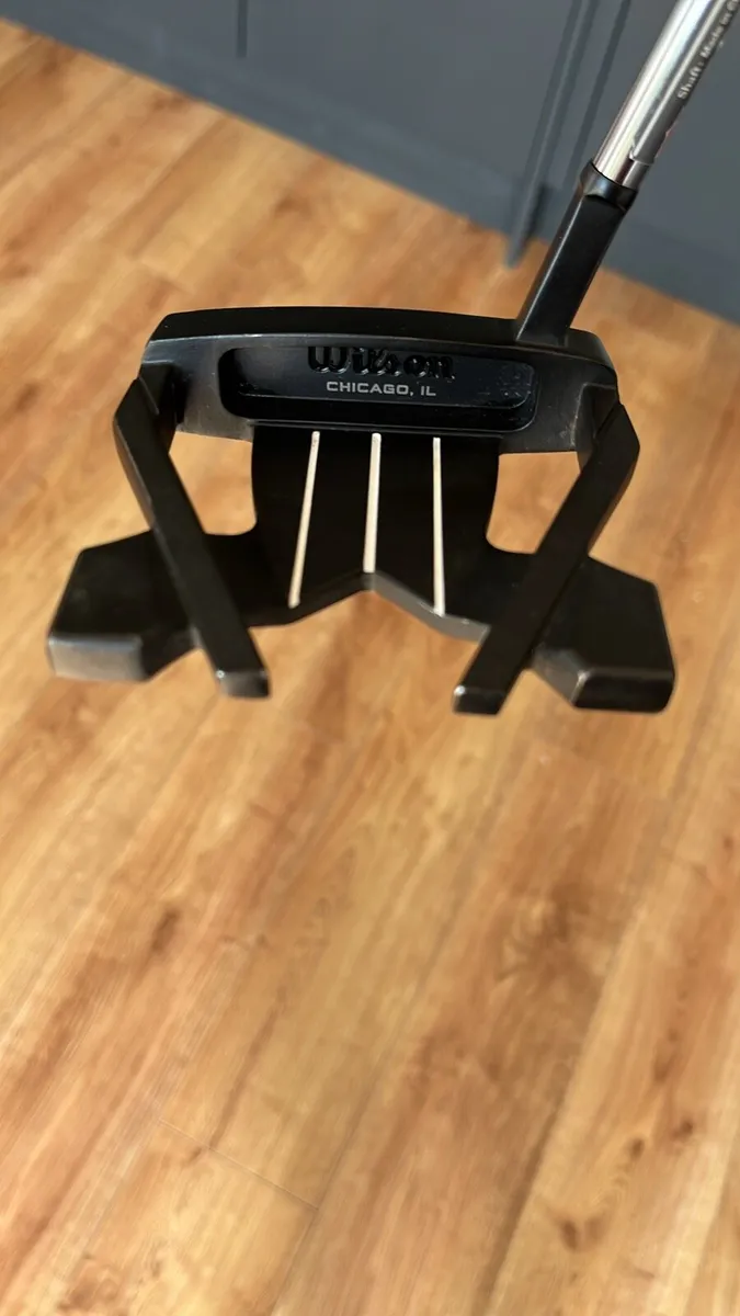 Left hand Wilson putter x 2 - Image 3