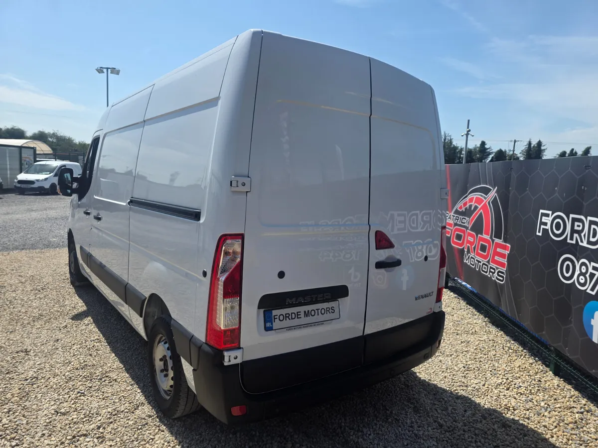 Renault Master 2022 - Image 3