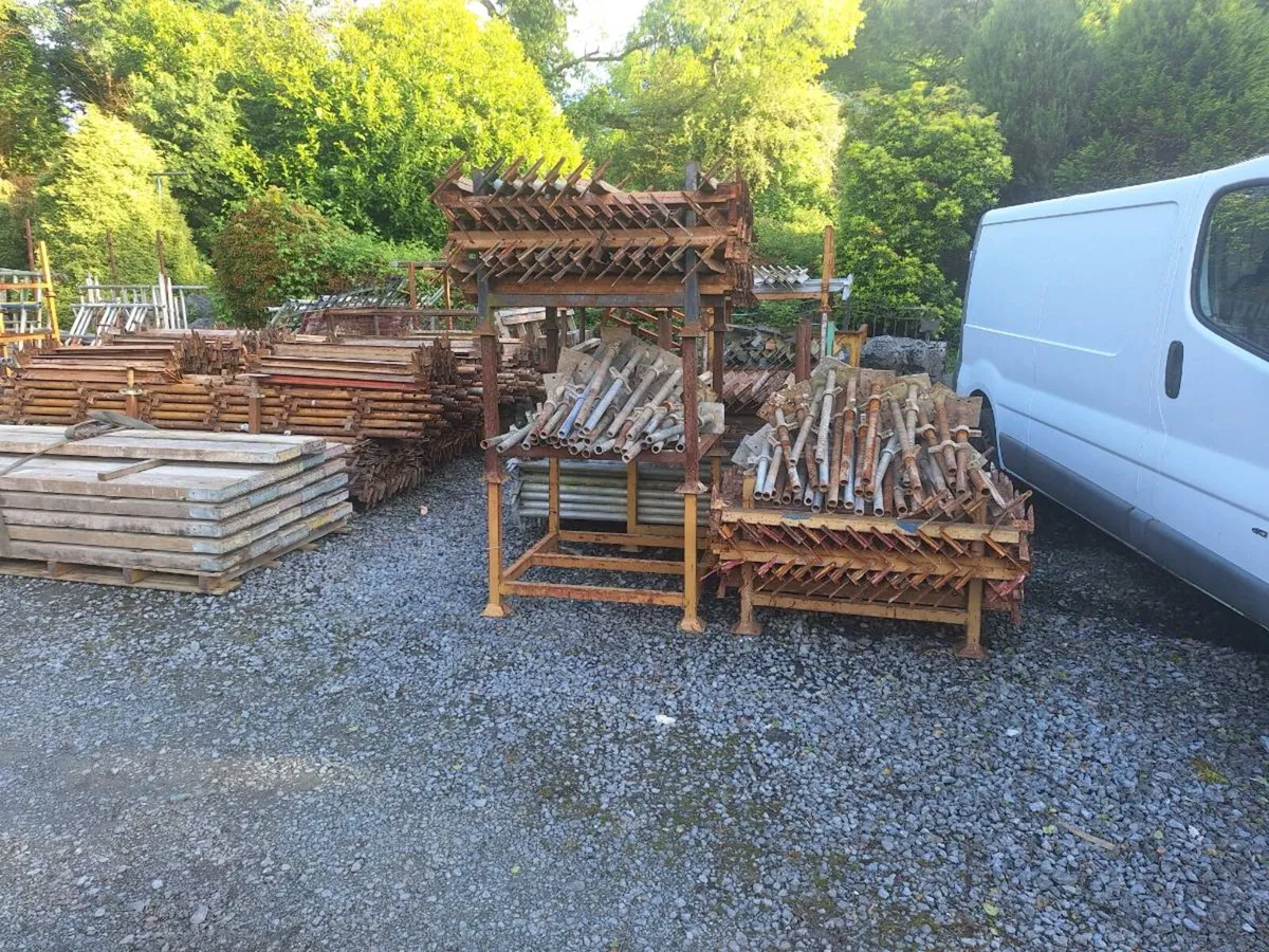 Scaffolding for sale - Image 3