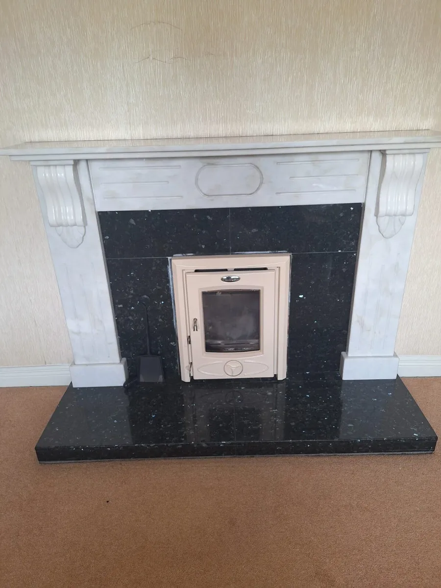 Marble fire place - Image 1