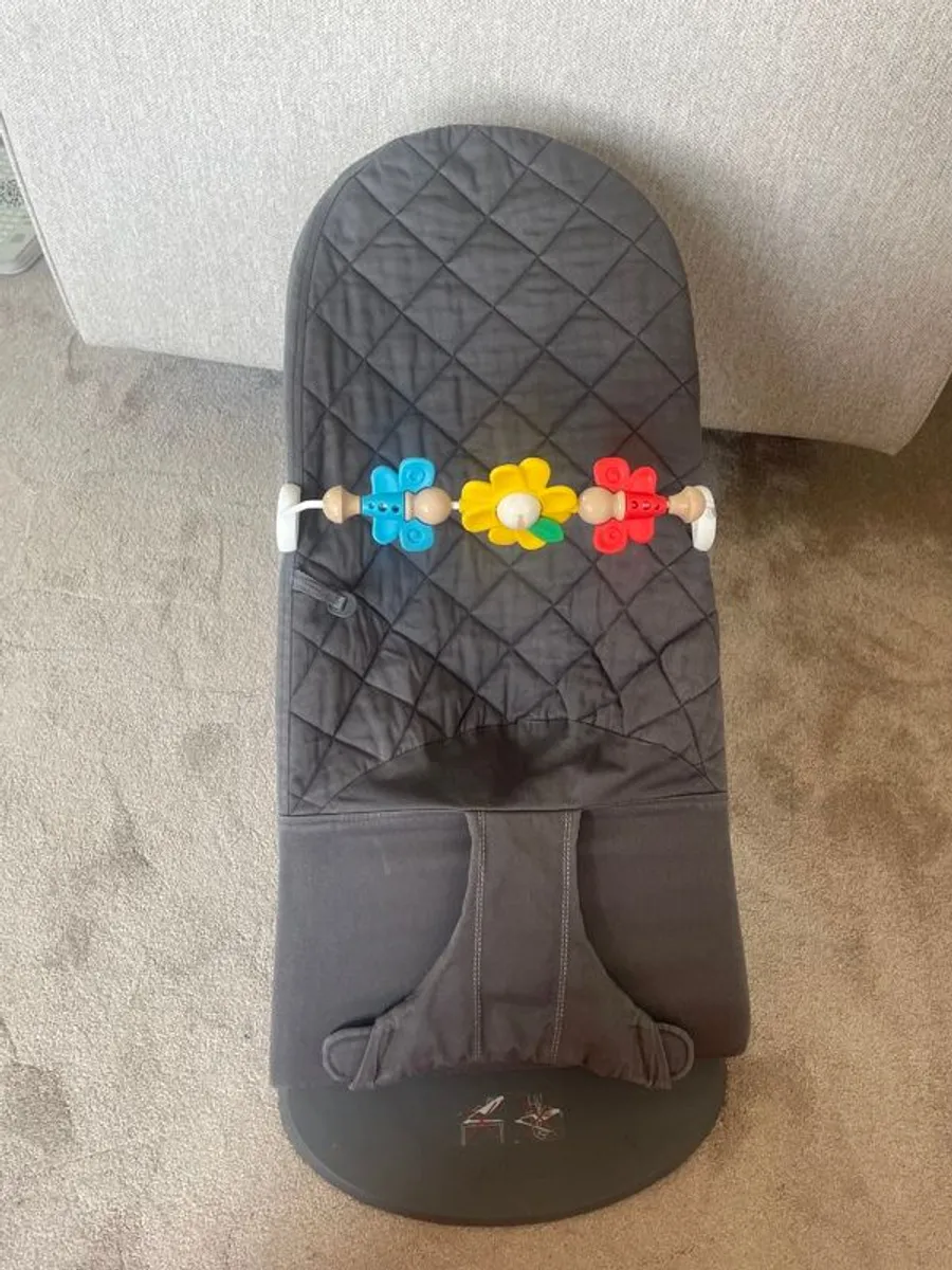 Baby Bjorn Dark Grey Bouncer - Image 3