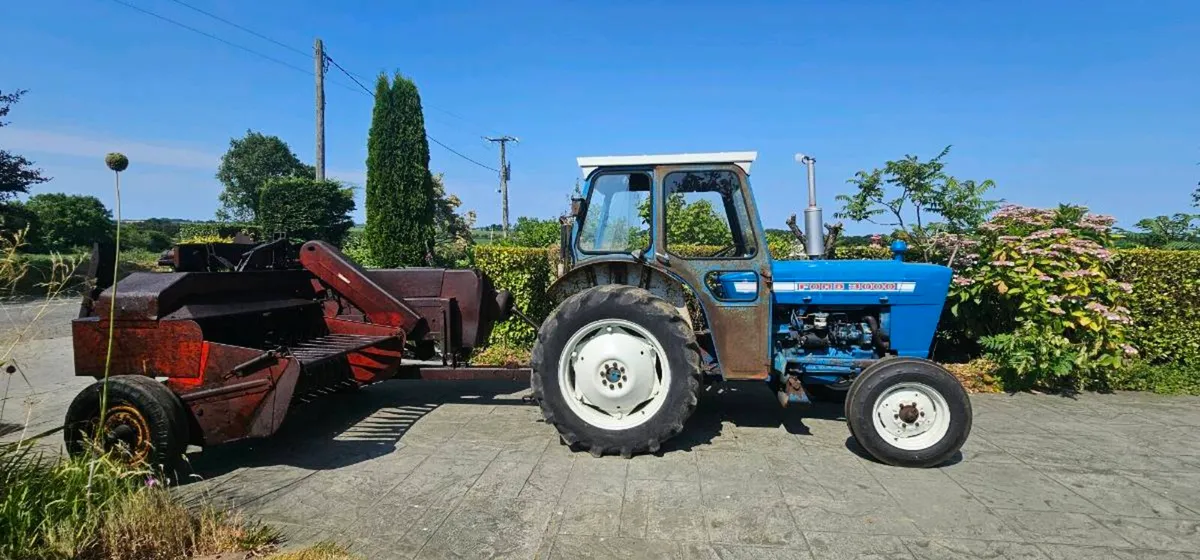 Massey ferguson small square baler for sale - Image 1