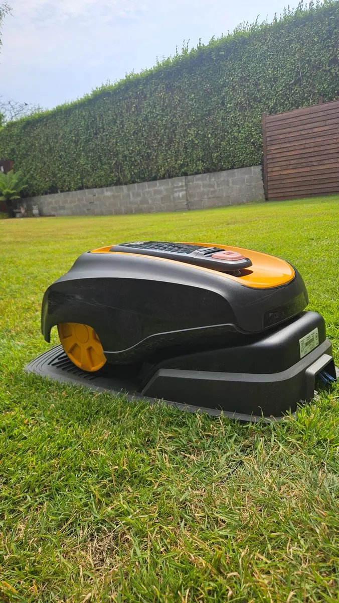 Robot Mowers - Image 2