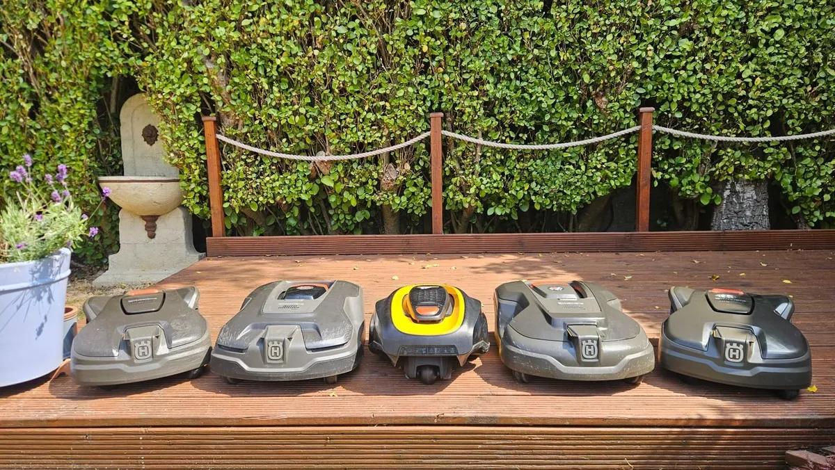 Robot Mowers - Image 3