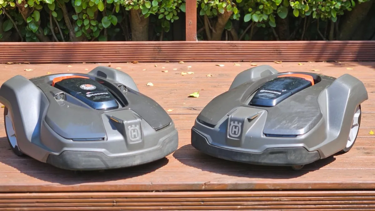 Robot Mowers - Image 1