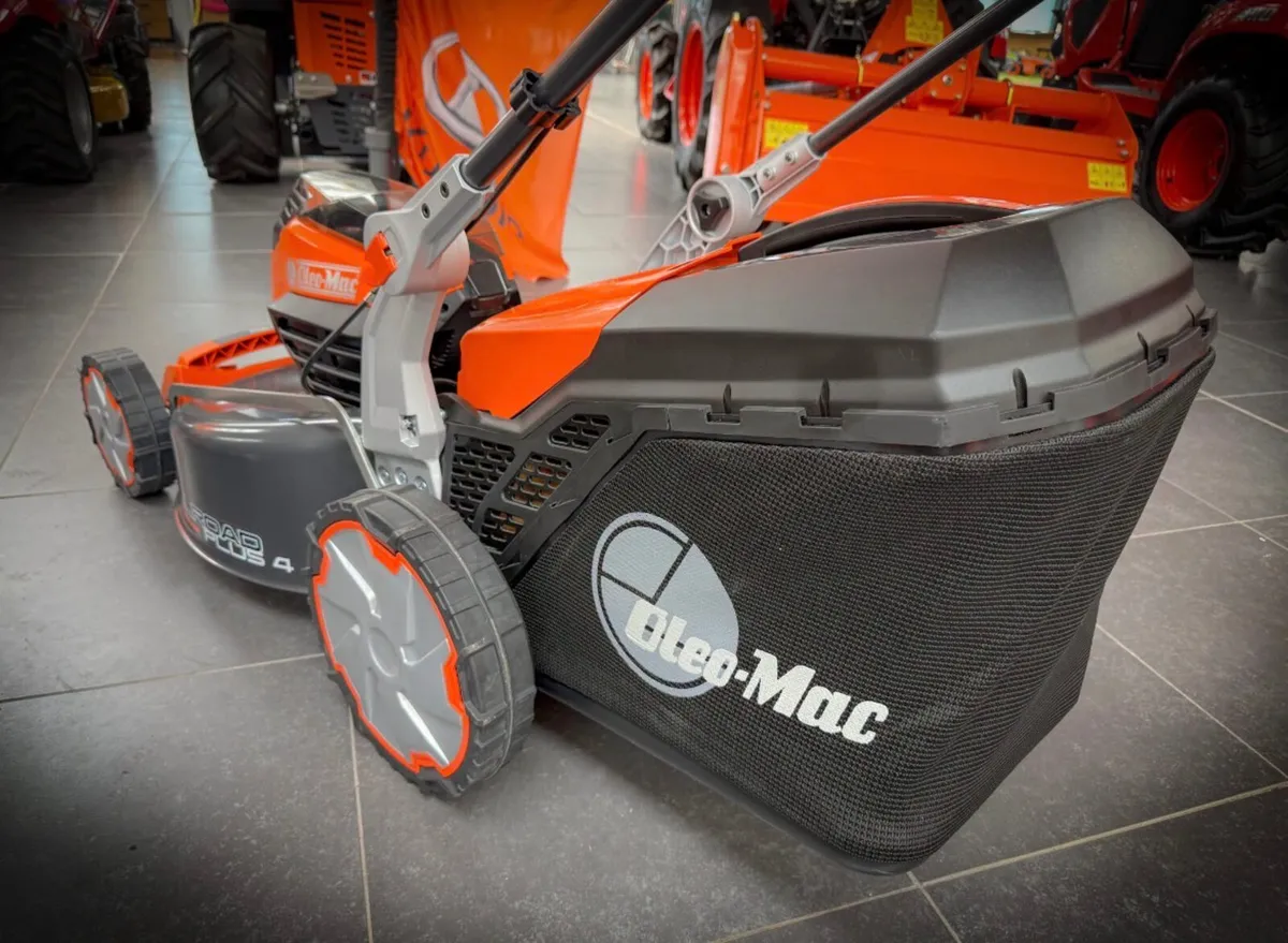 Oleo-Mac Cordless Lawnmowers - Image 3