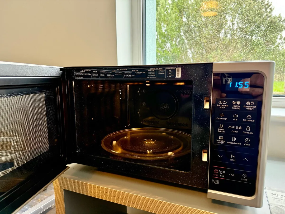 Microwave Convection Oven - Image 3