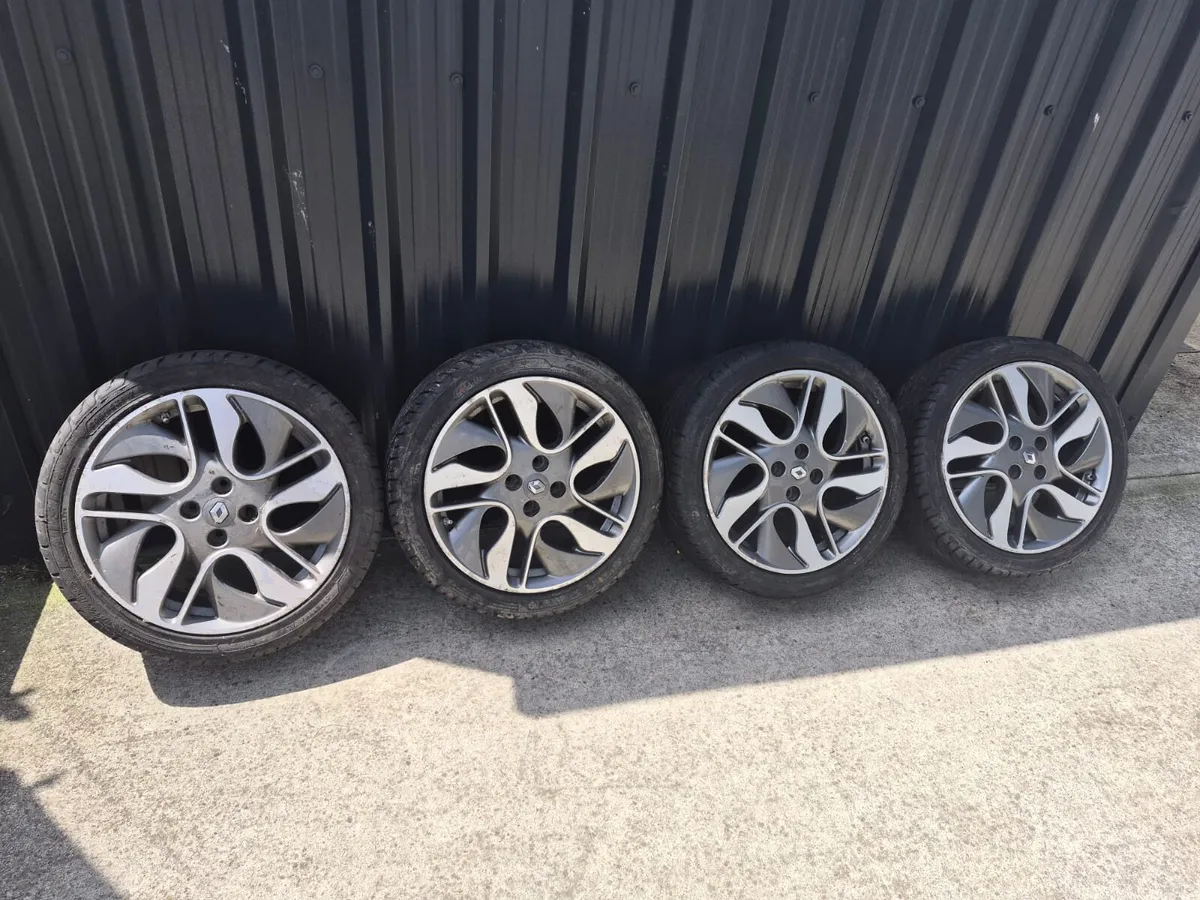 Renault Alloy Tyres - Image 1