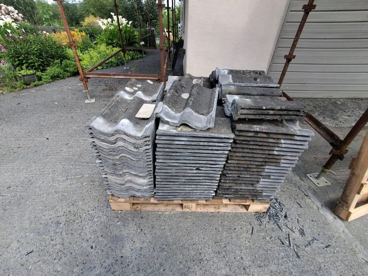 Roof tiles