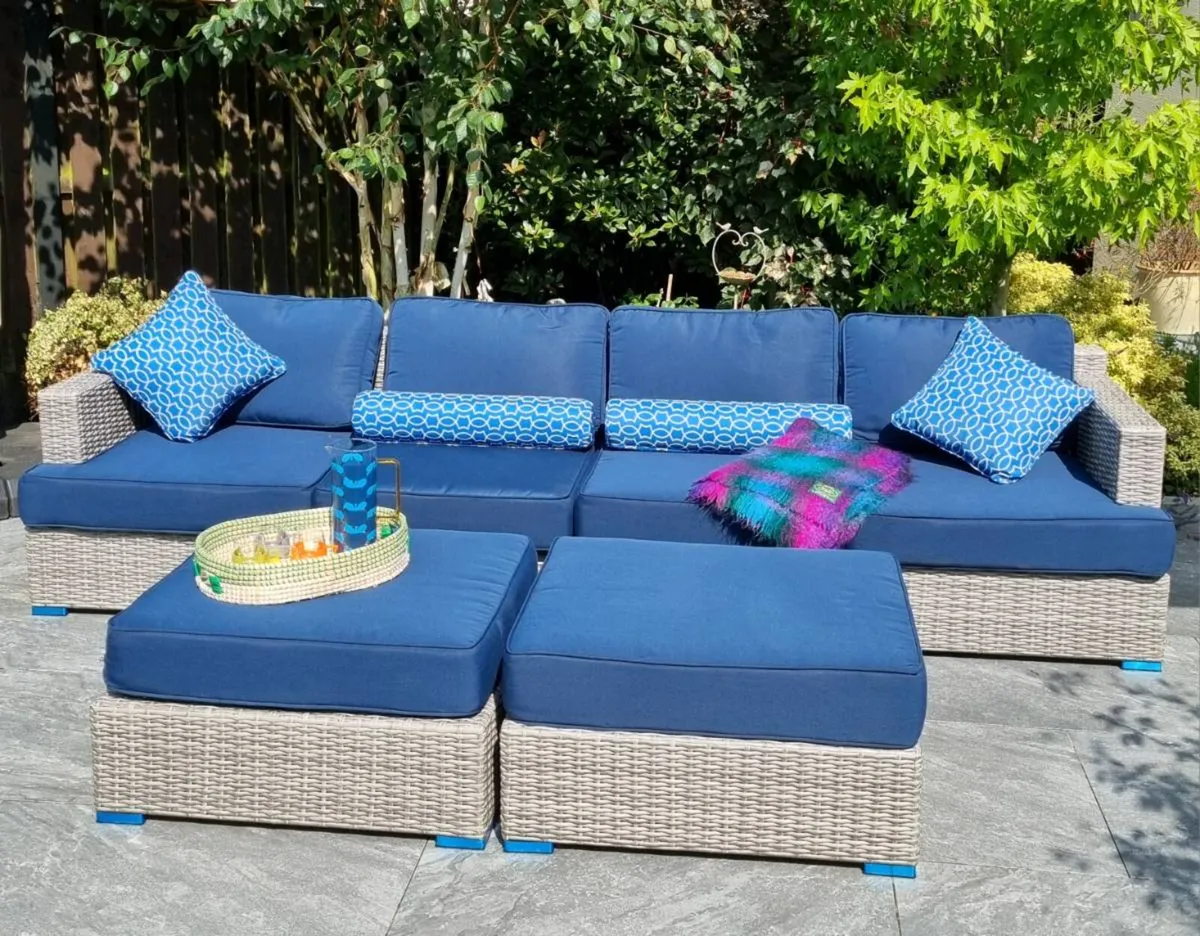 Rattan Garden Furniture Set - Image 1
