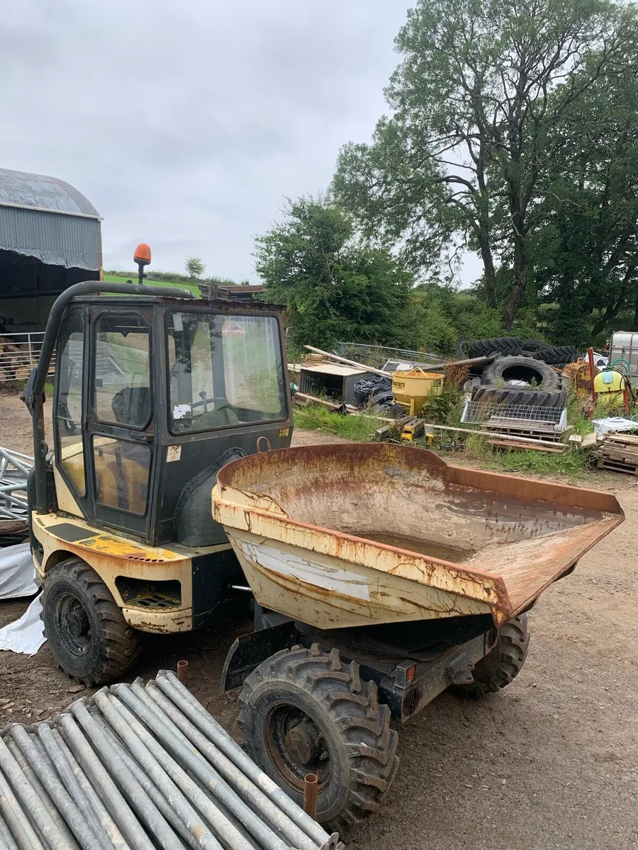 Wacker Neuson 3 ton Swivel Cab Dumper - Image 4