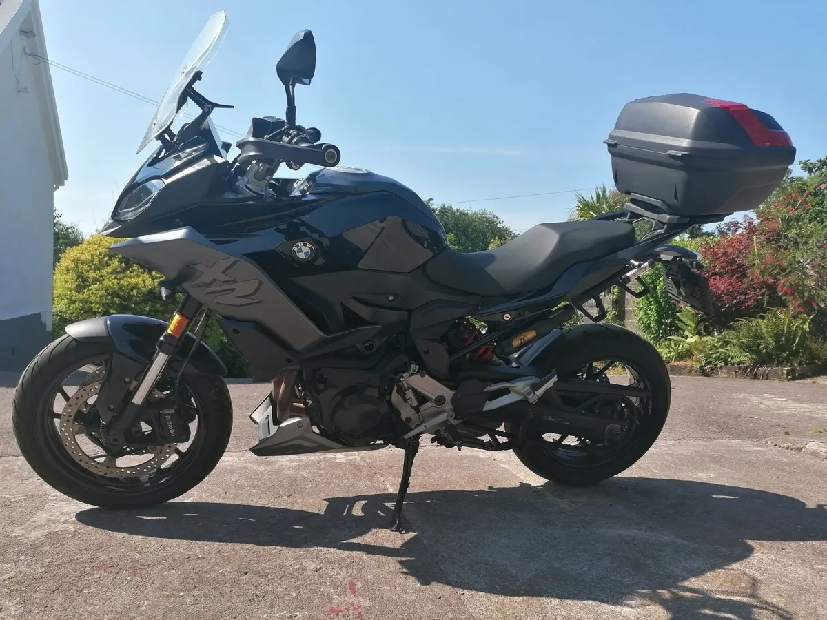 BMW F 900 XR 2022 - Image 2