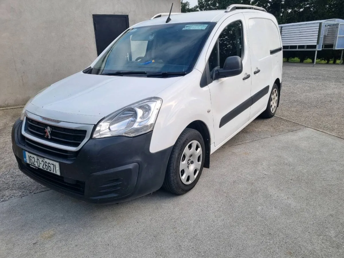 * Peugeot Partner New CVRT * - Image 1
