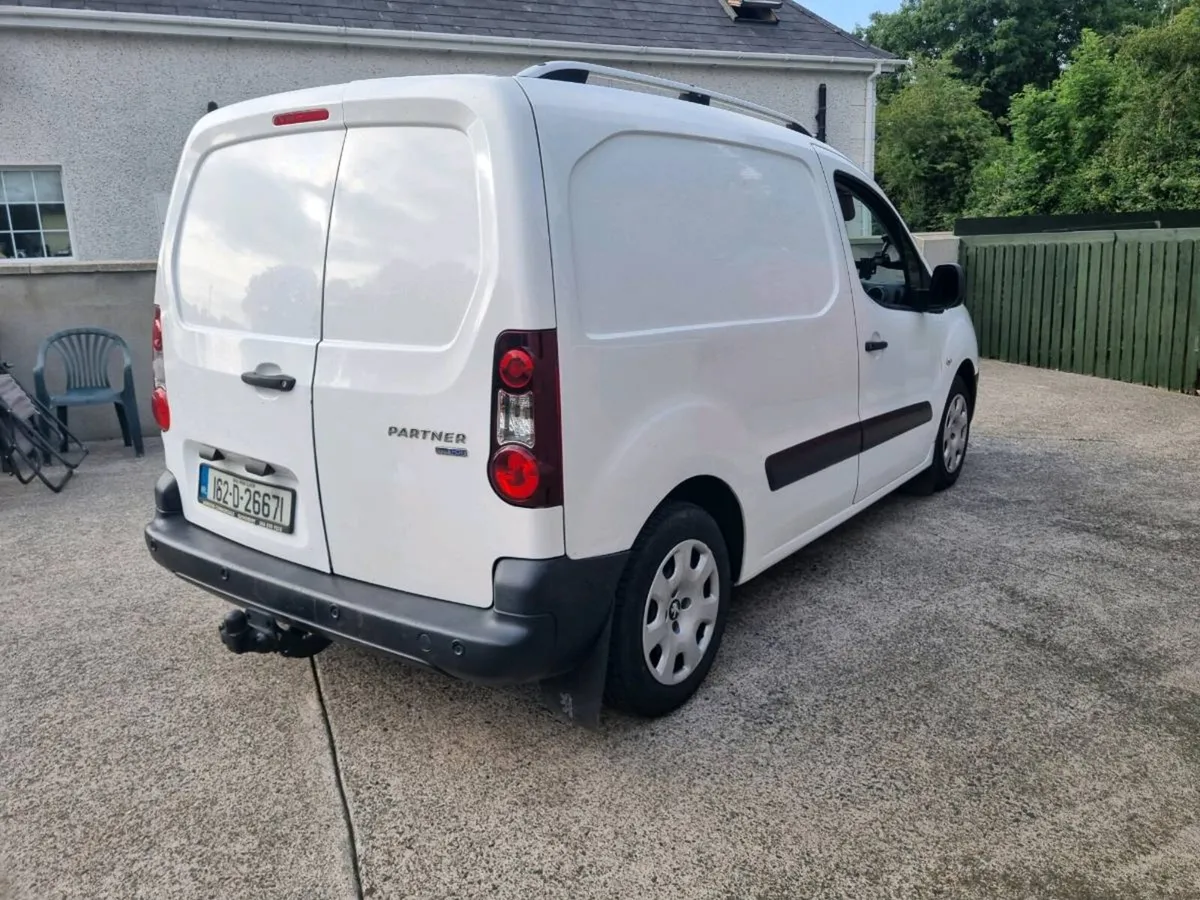 * Peugeot Partner New CVRT * - Image 3