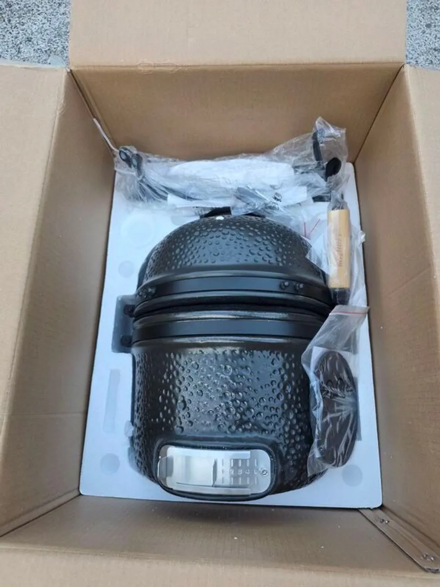 Berghoff Mini Ceramic BBQ Oven 13 Grey 2415703 - Image 2
