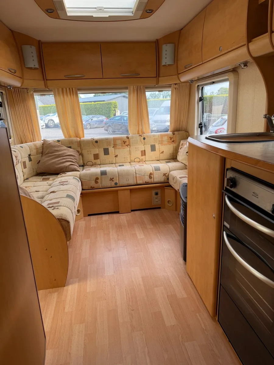Bailey Senator Fixed End bed & End Bathroom - Image 1