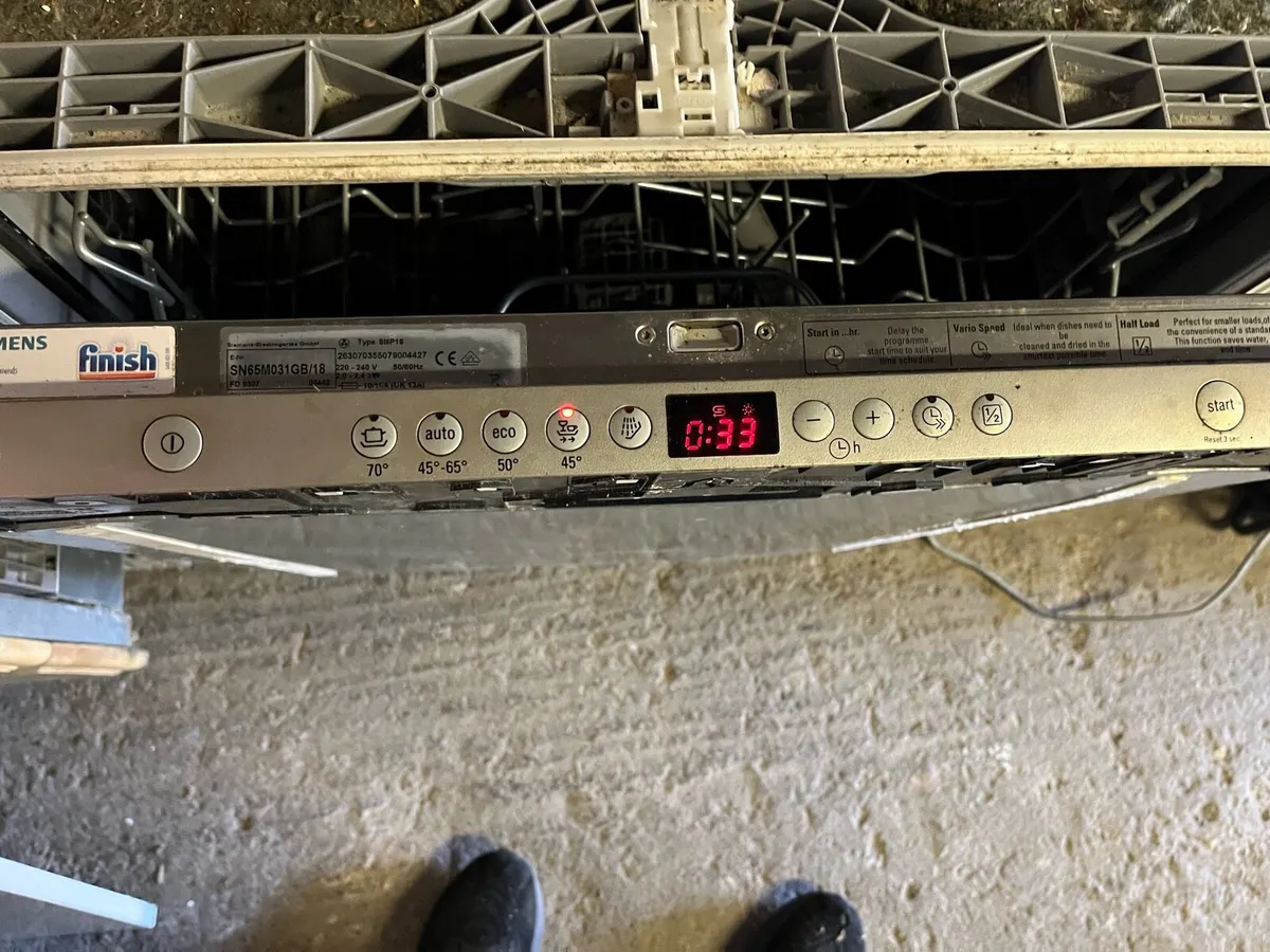 Dishwasher - Image 3