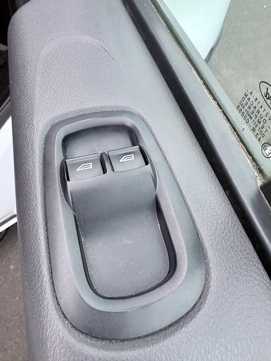 Transit custom crewcab - Image 3