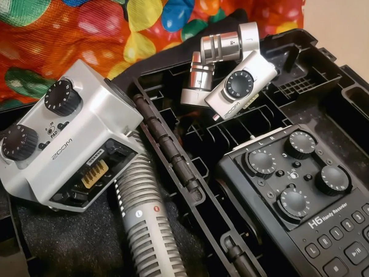 Zoom H6 Recorder - All available capsules included - Image 2